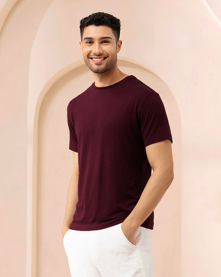 Wellbi Bamboo T-Shirt for Men in a modern crew neck design, made from soft, breathable bamboo fabric for all-day comfort.