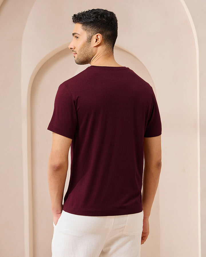 Wellbi Bamboo T-Shirt for Men in a classic crew neck style, made with eco-friendly bamboo fabric for breathability and comfort.