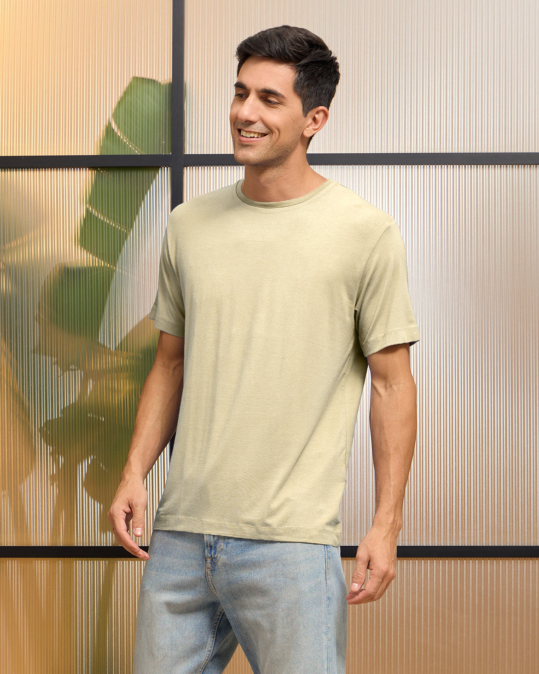 Wellbi Bamboo T-Shirt for Men, soft and breathable, ideal for casual wear or an active lifestyle like hiking or gym workouts.