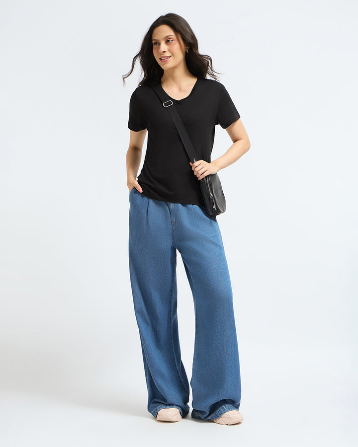 Bamboo V-Neck - Ebony