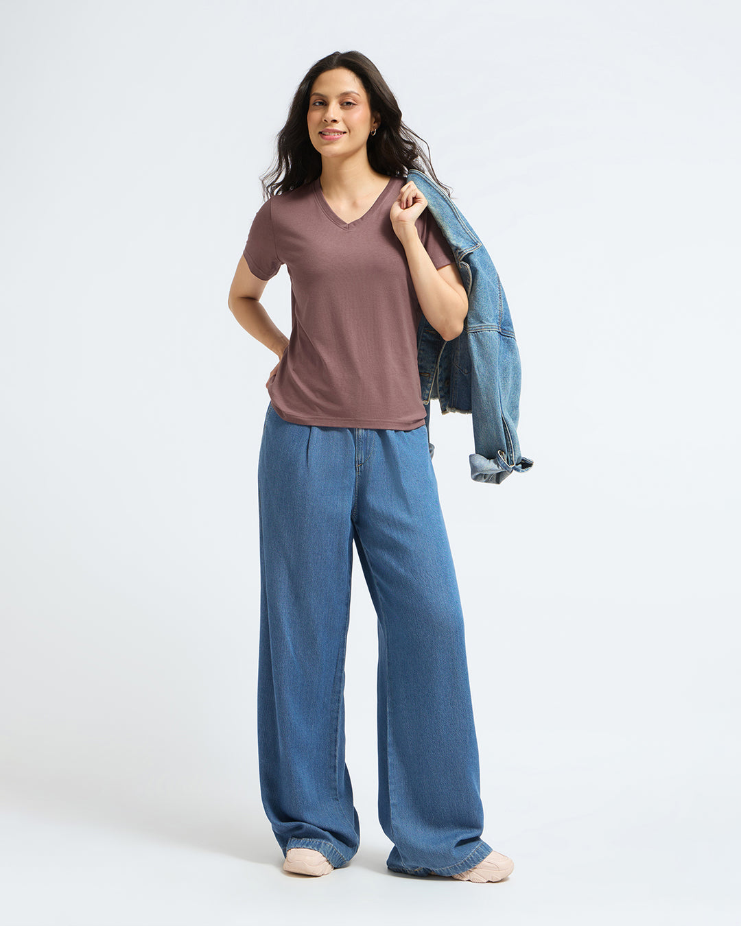 Bamboo V-Neck - Lavine